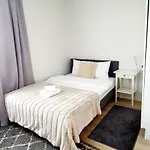民宿 Cozy And Comfortable In *