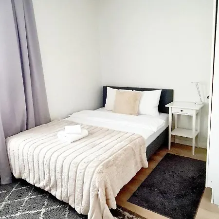 בית אירוח Cozy And Comfortable In