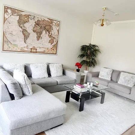 בית אירוח Cozy And Comfortable In